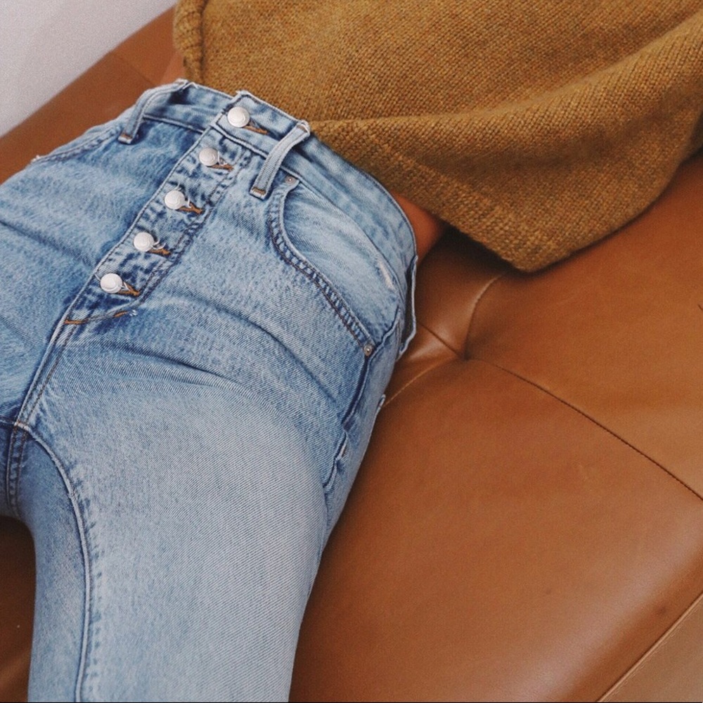 Acid washed denim jeans size 28